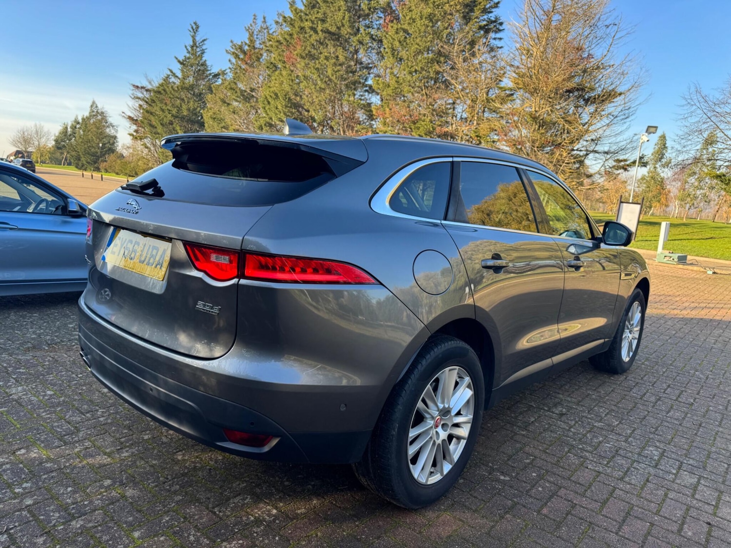Used Jaguar F-Pace 2016 for sale - 76714899: Photo 21
