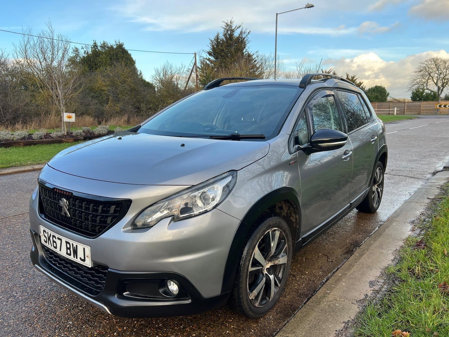 Used Peugeot 2008 2017 for sale - 77229223: Photo 2