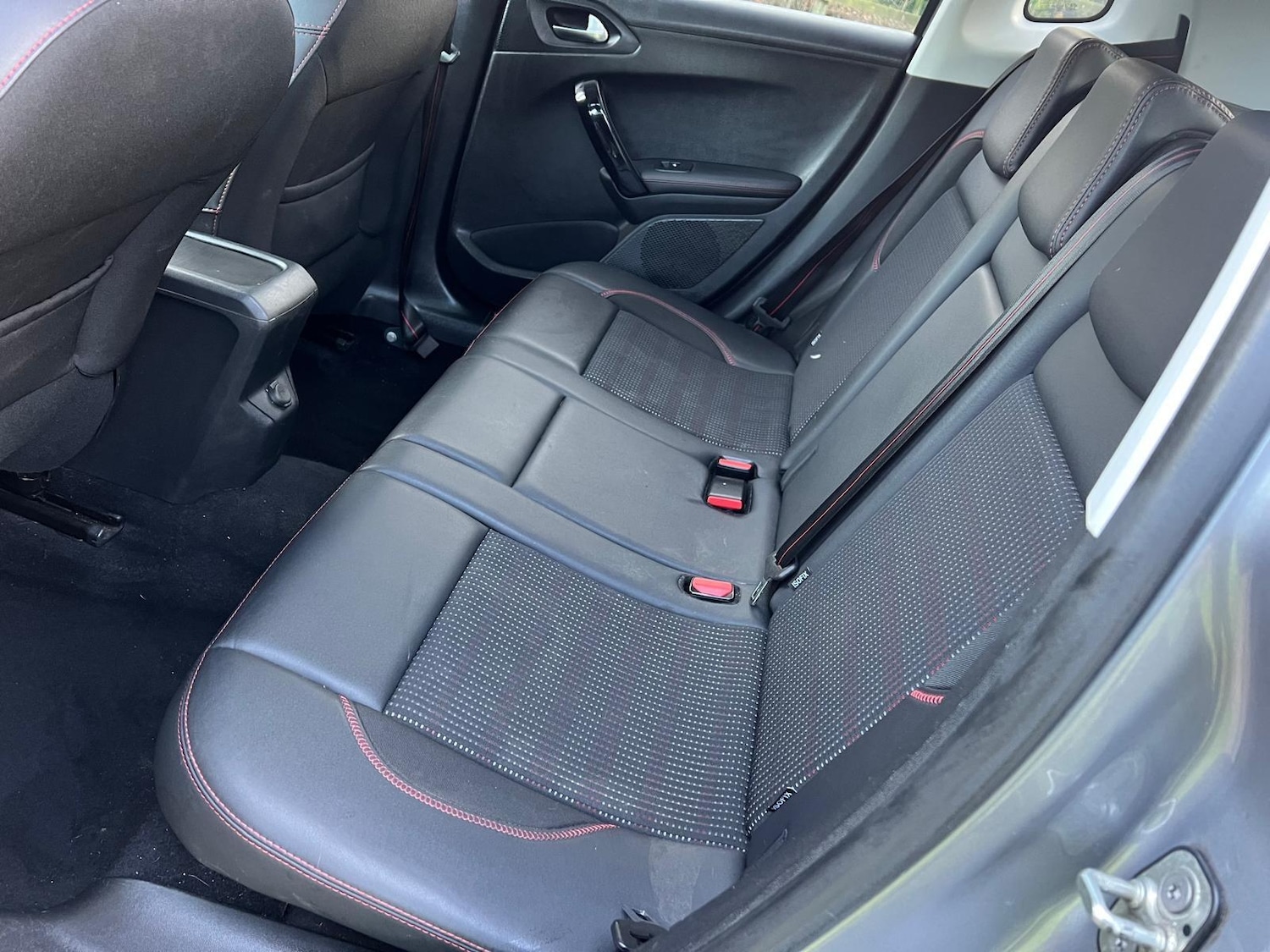 Used Peugeot 2008 2017 for sale - 77229223: Photo 26