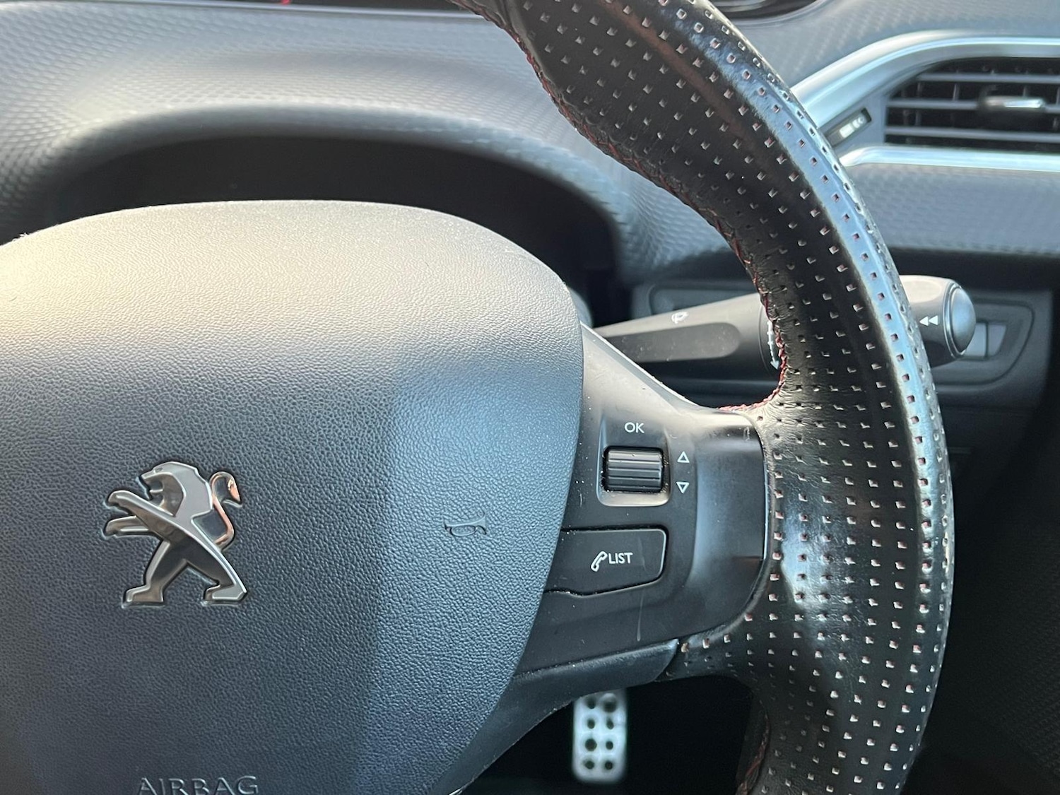 Used Peugeot 2008 2017 for sale - 77229223: Photo 35