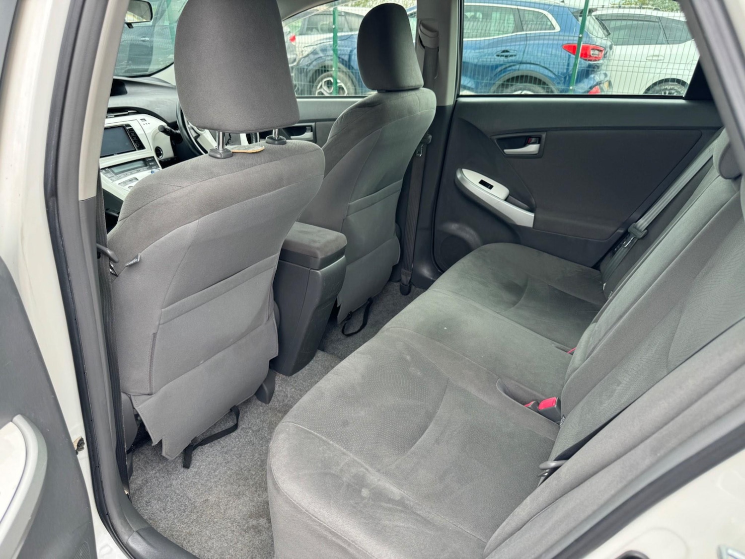 Used Toyota Prius 2023 for sale - 76700930: Photo 13