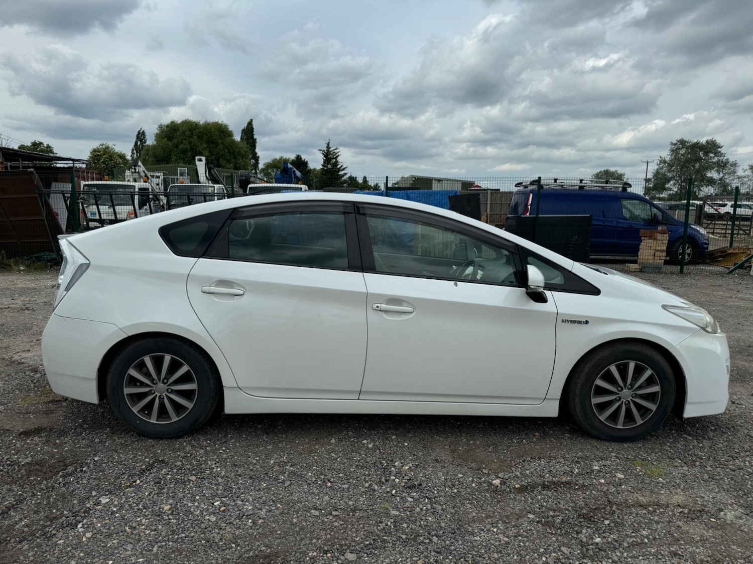 Used Toyota Prius 2023 for sale - 76700930: Photo 7