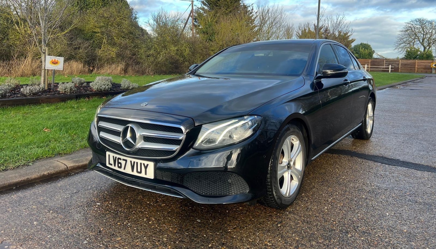 Used Mercedes-Benz E Class 2017 for sale - 77613038: Photo 11