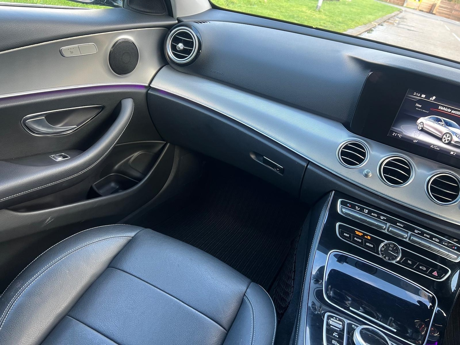 Used Mercedes-Benz E Class 2017 for sale - 77613038: Photo 24