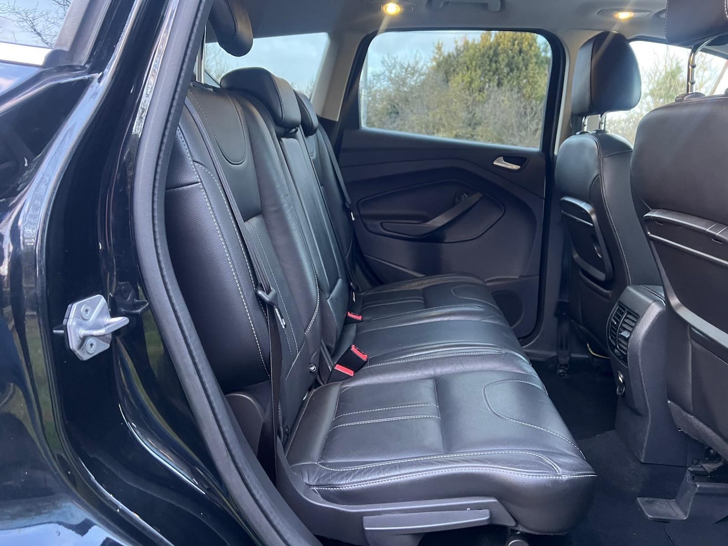 Used Ford Kuga 2016 for sale - 77143304: Photo 18