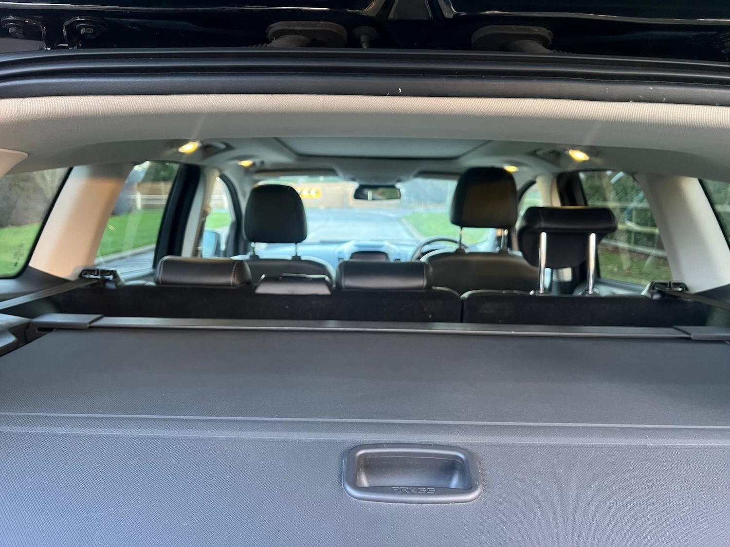 Used Ford Kuga 2016 for sale - 77143304: Photo 38