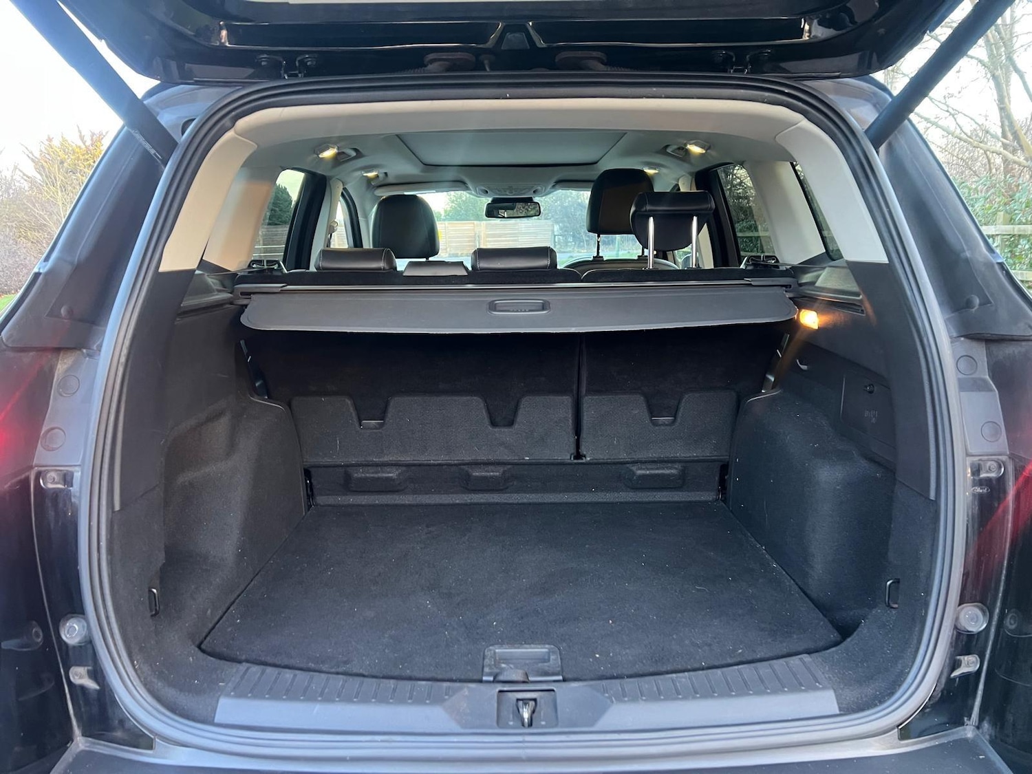 Used Ford Kuga 2016 for sale - 77143304: Photo 43