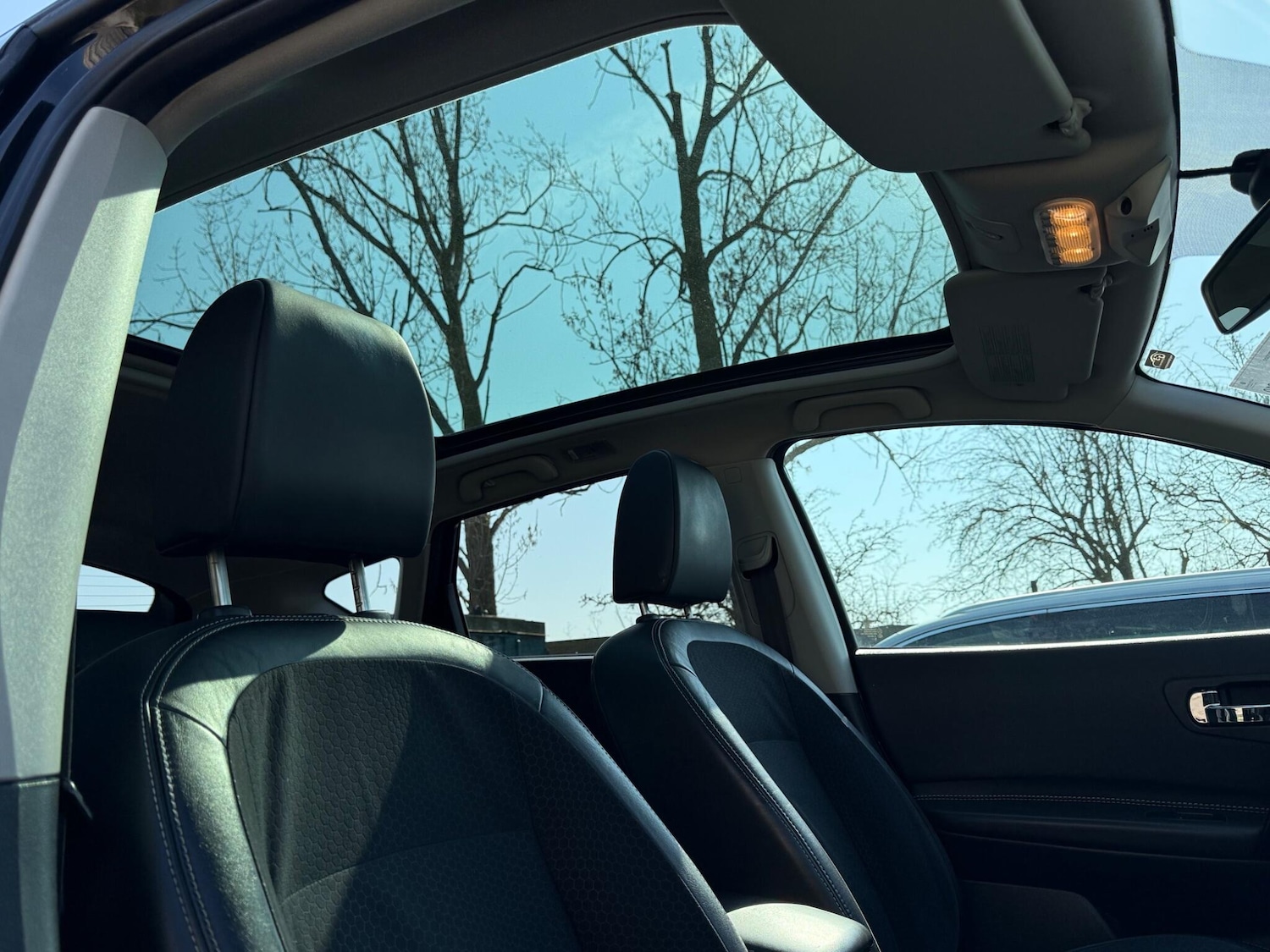 Used Nissan Qashqai 2013 for sale - 77957950: Photo 14