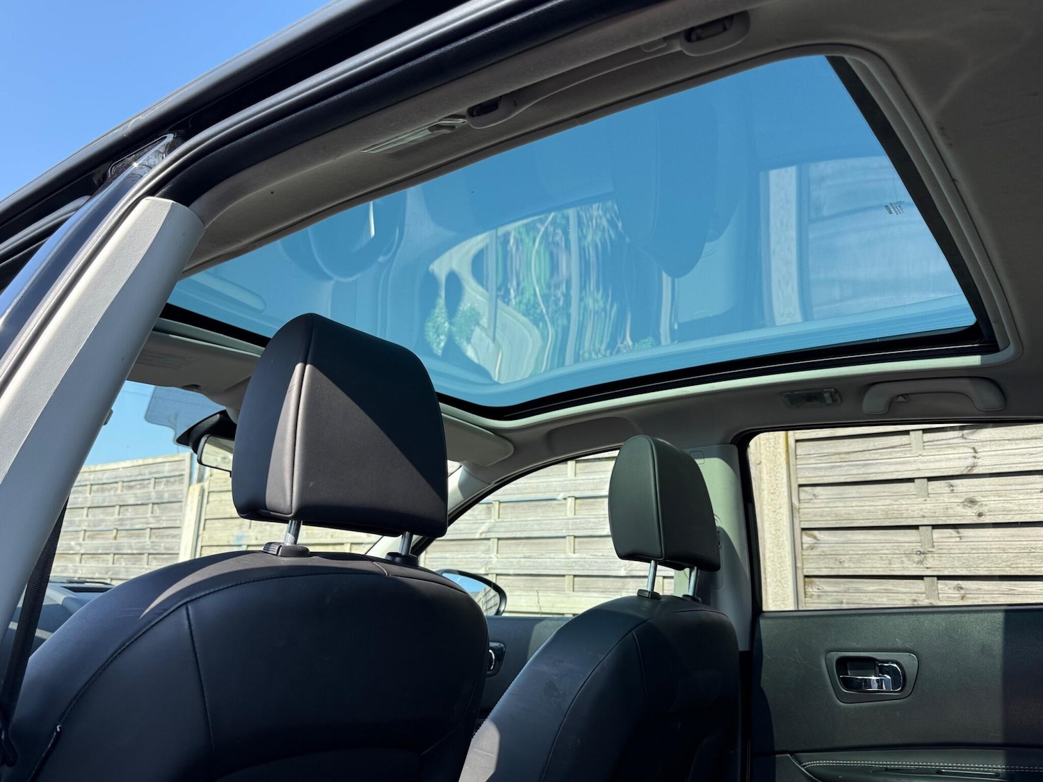 Used Nissan Qashqai 2013 for sale - 77957950: Photo 16