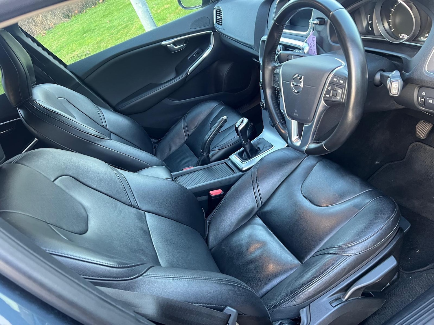 Used Volvo V40 2016 for sale - 77646950: Photo 14