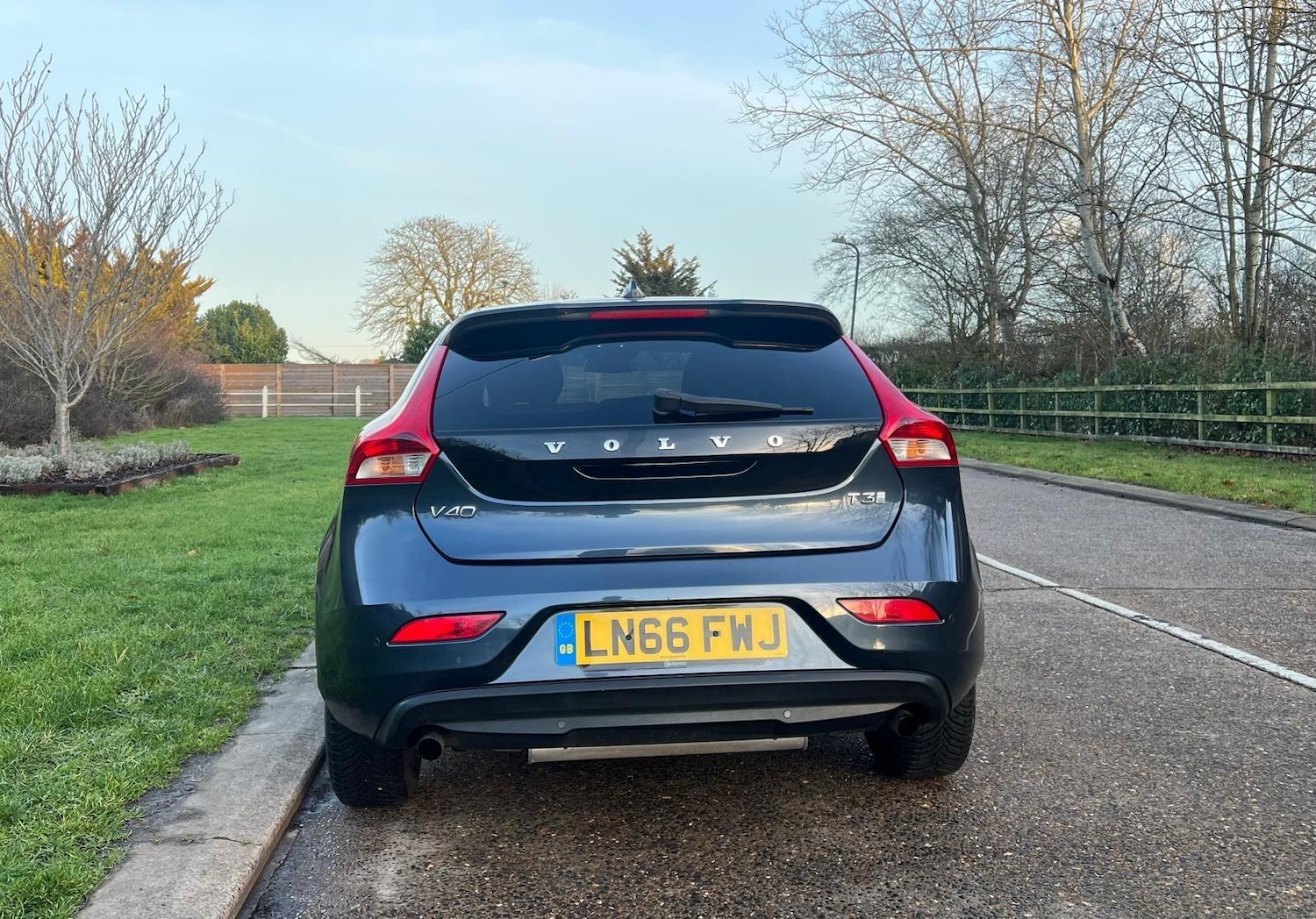 Used Volvo V40 2016 for sale - 77646950: Photo 7