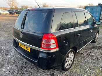 Used Vauxhall Zafira 2010 for sale - 76727915: Photo