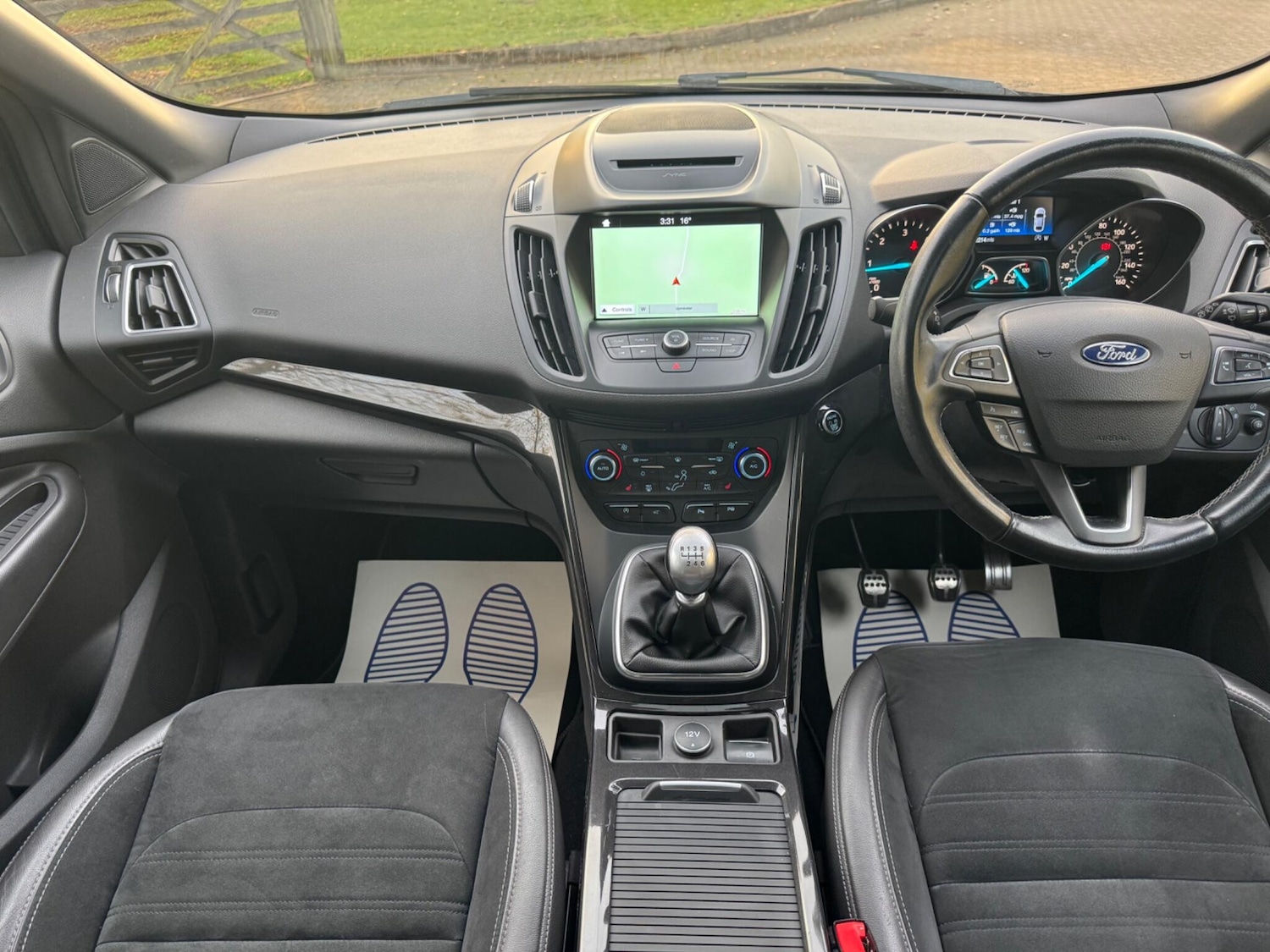 Used Ford Kuga 2017 for sale - 76499482: Photo 17