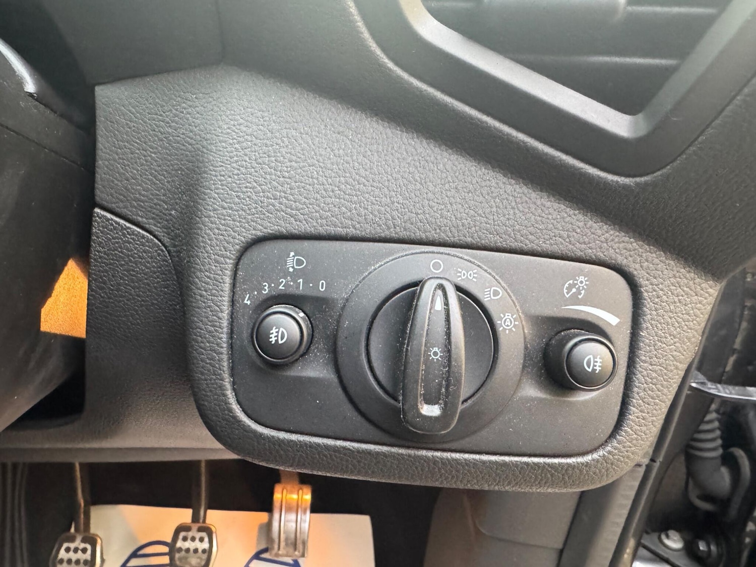 Used Ford Kuga 2017 for sale - 76499482: Photo 28