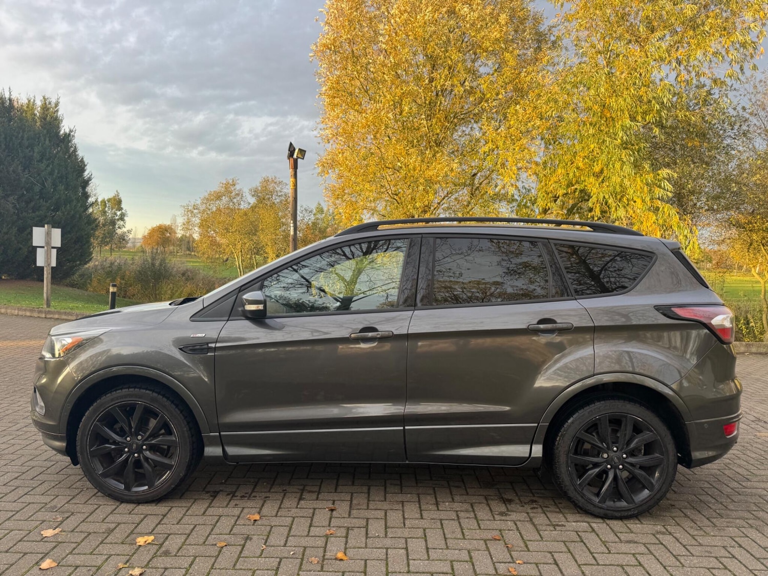Used Ford Kuga 2017 for sale - 76499482: Photo 8