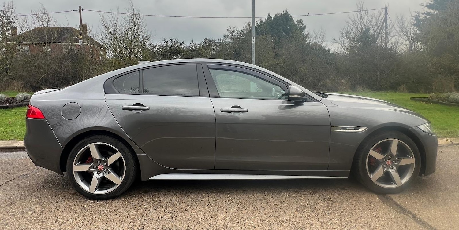 Used Jaguar XE 2016 for sale - 77612078: Photo 15