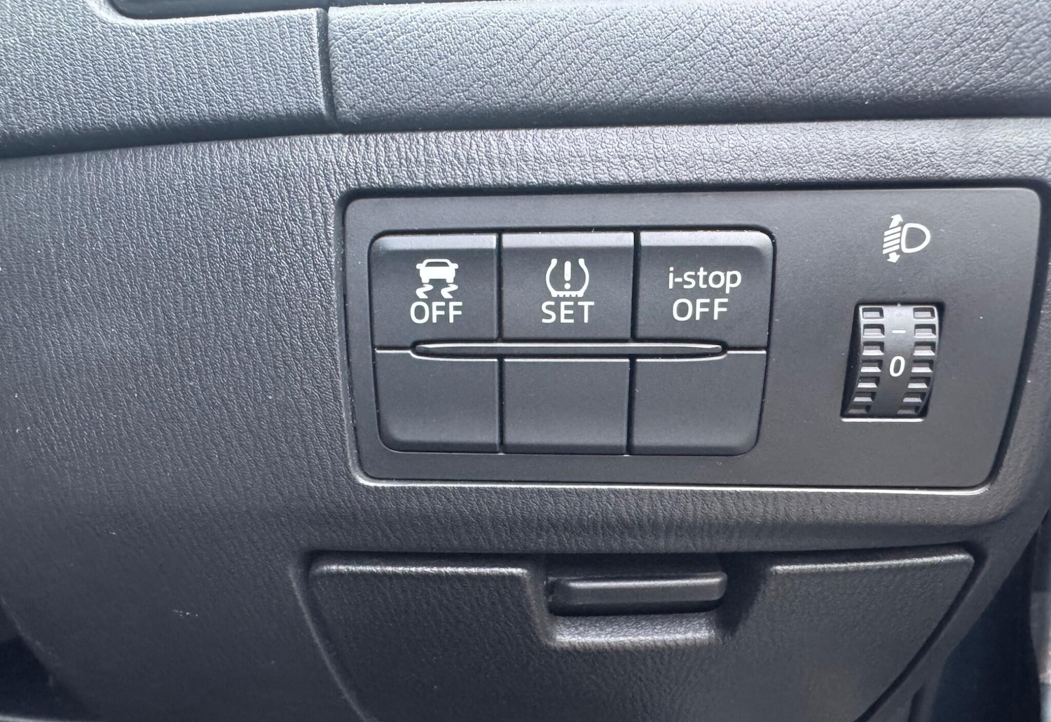 Used Mazda Mazda6 2014 for sale - 76562561: Photo 30