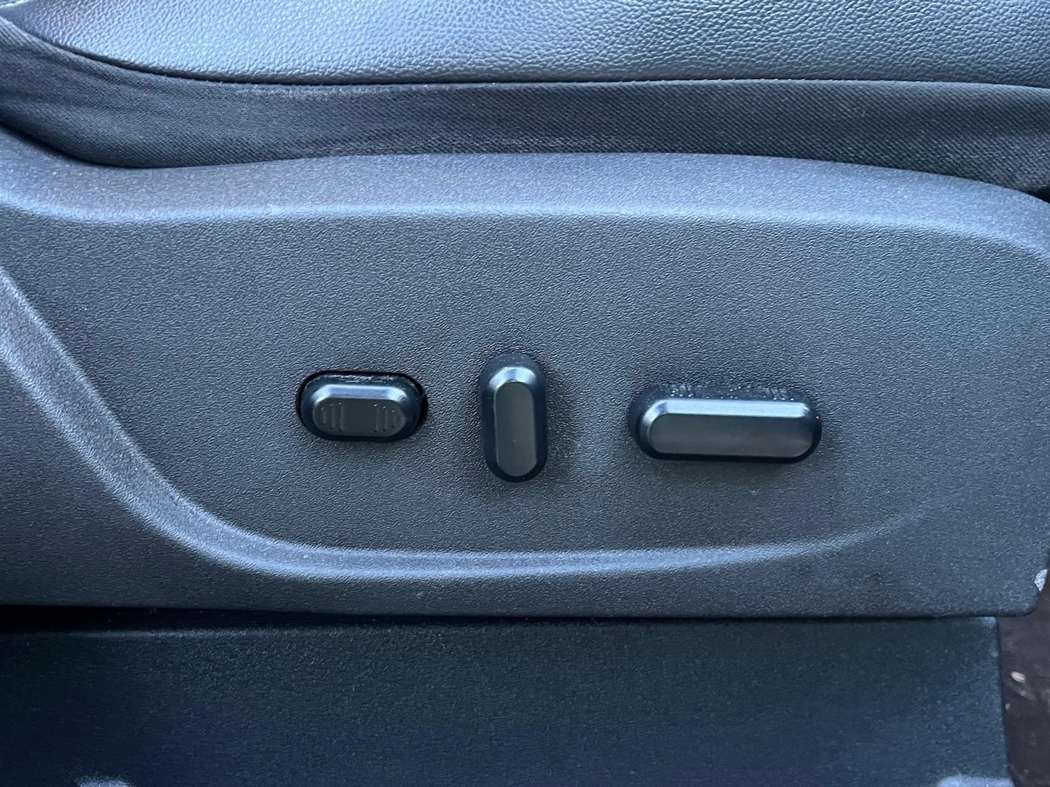 Used Ford Kuga 2015 for sale - 77839138: Photo 25