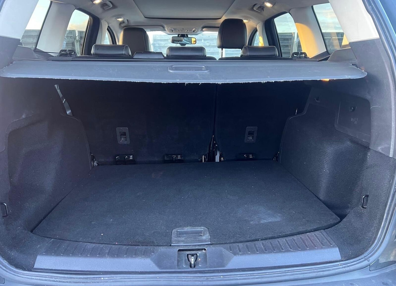 Used Ford Kuga 2015 for sale - 77839138: Photo 30