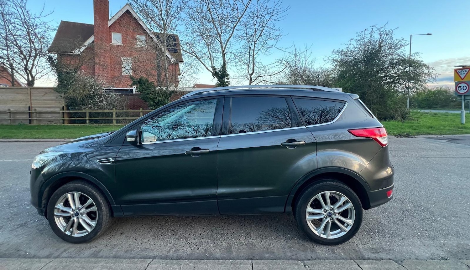 Used Ford Kuga 2015 for sale - 77839138: Photo 8