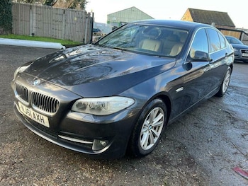 Used BMW 5 Series 2011 for sale - 76020917: Photo
