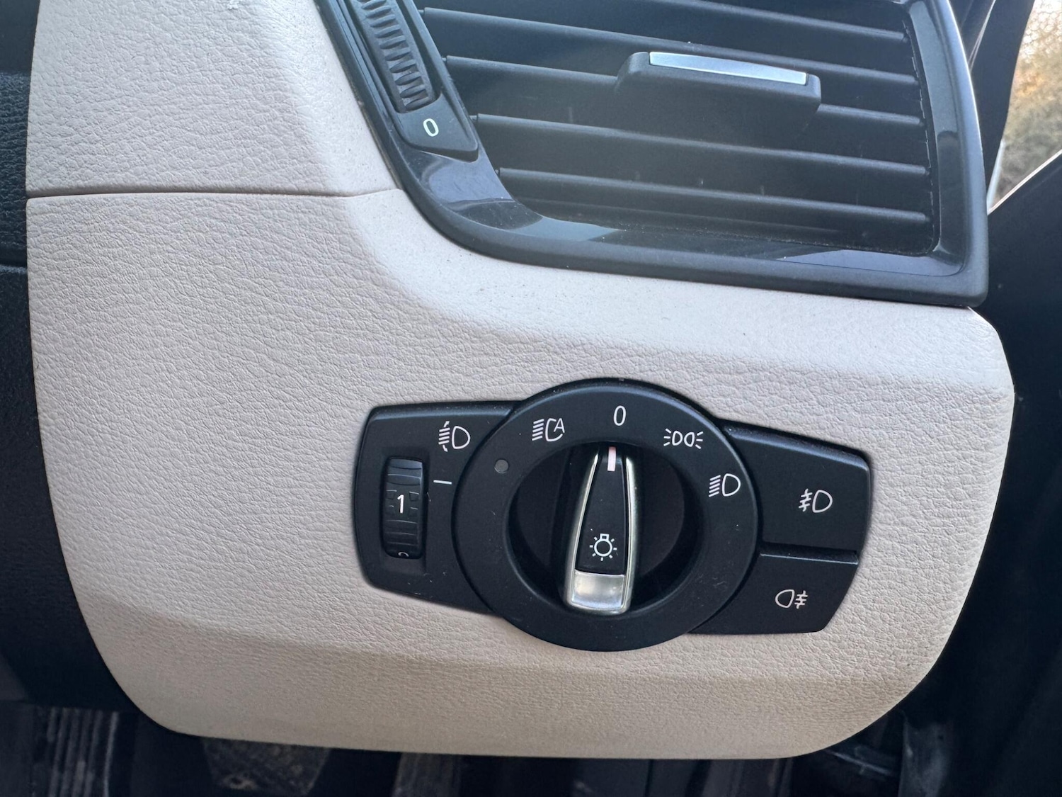 Used BMW X1 2014 for sale - 77400908: Photo 26