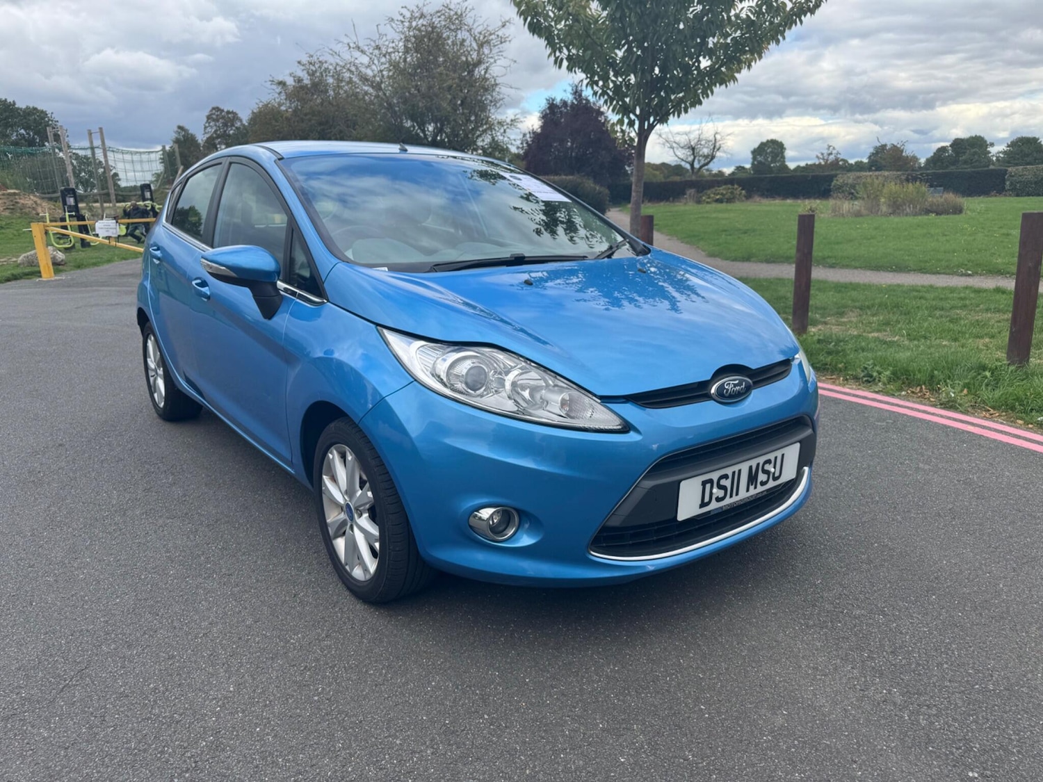 Used Ford Fiesta 2011 for sale - 76084957: Photo 1