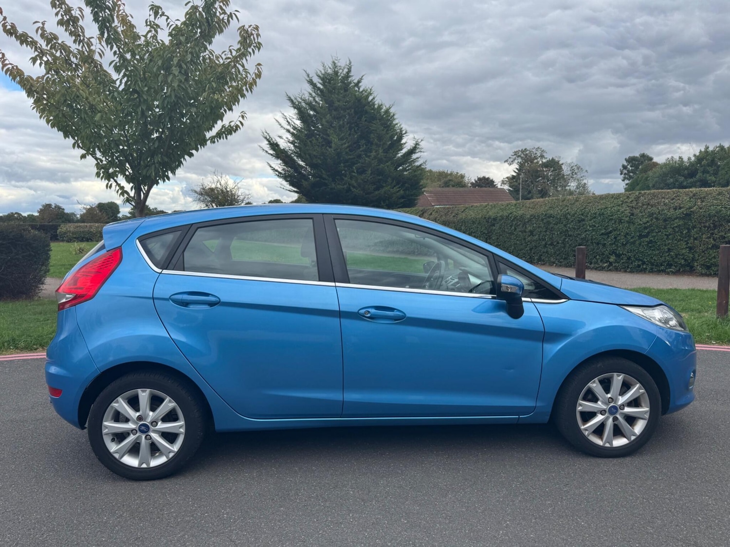 Used Ford Fiesta 2011 for sale - 76084957: Photo 7