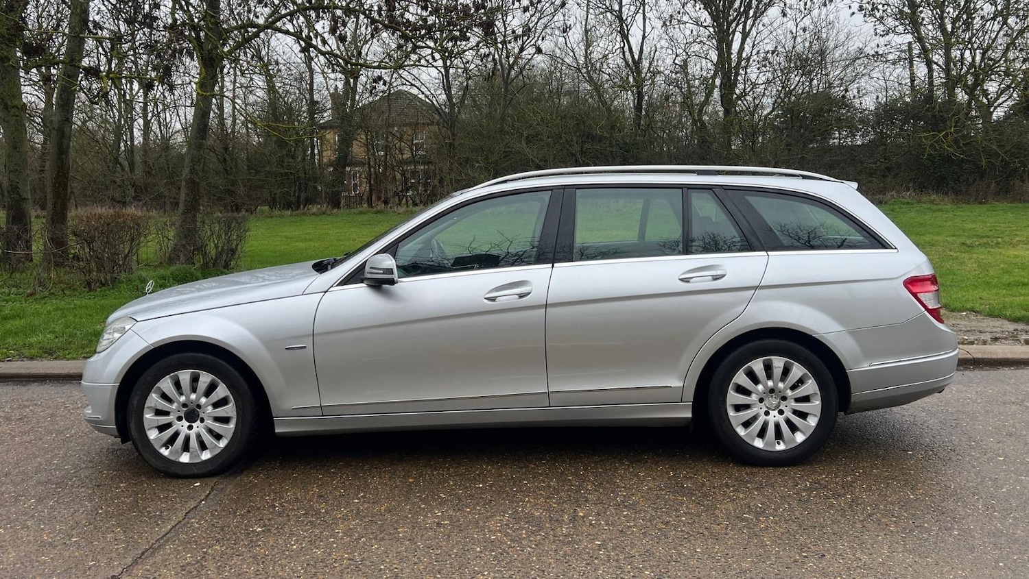 Used Mercedes-Benz C Class 2009 for sale - 77455800: Photo 13