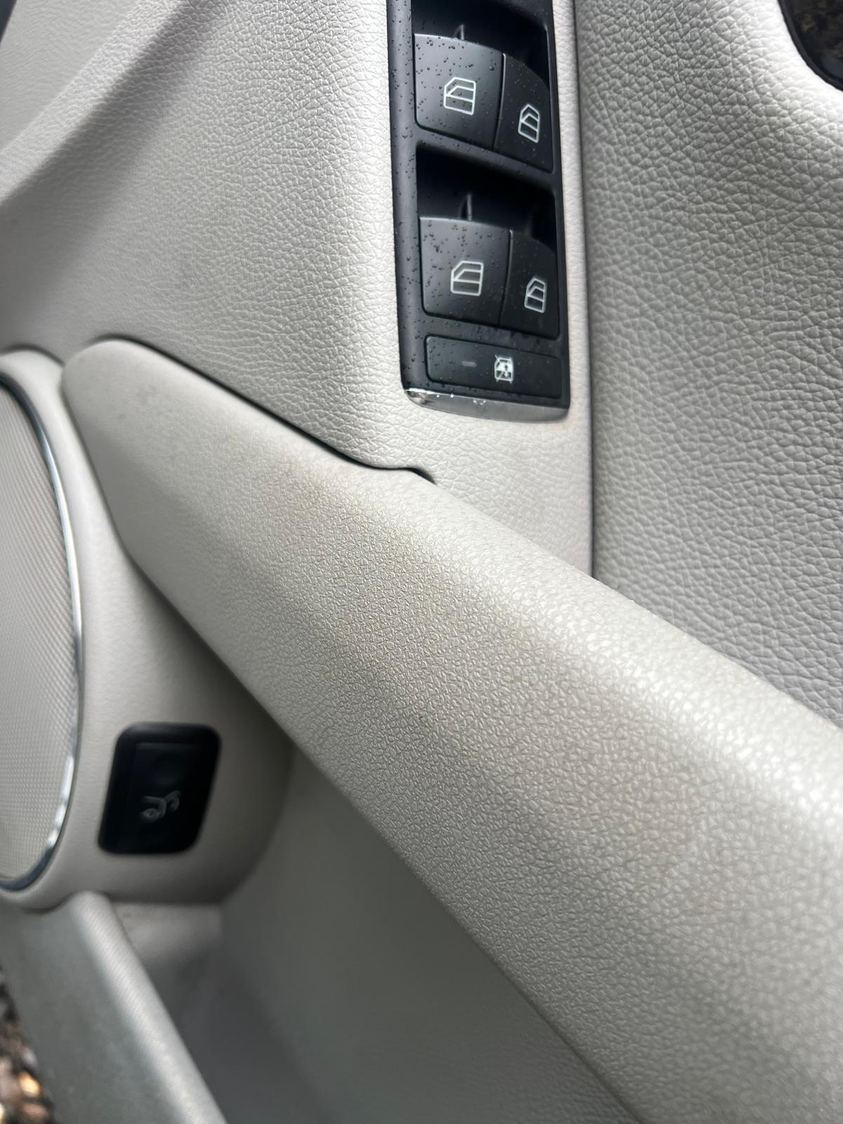 Used Mercedes-Benz C Class 2009 for sale - 77455800: Photo 39