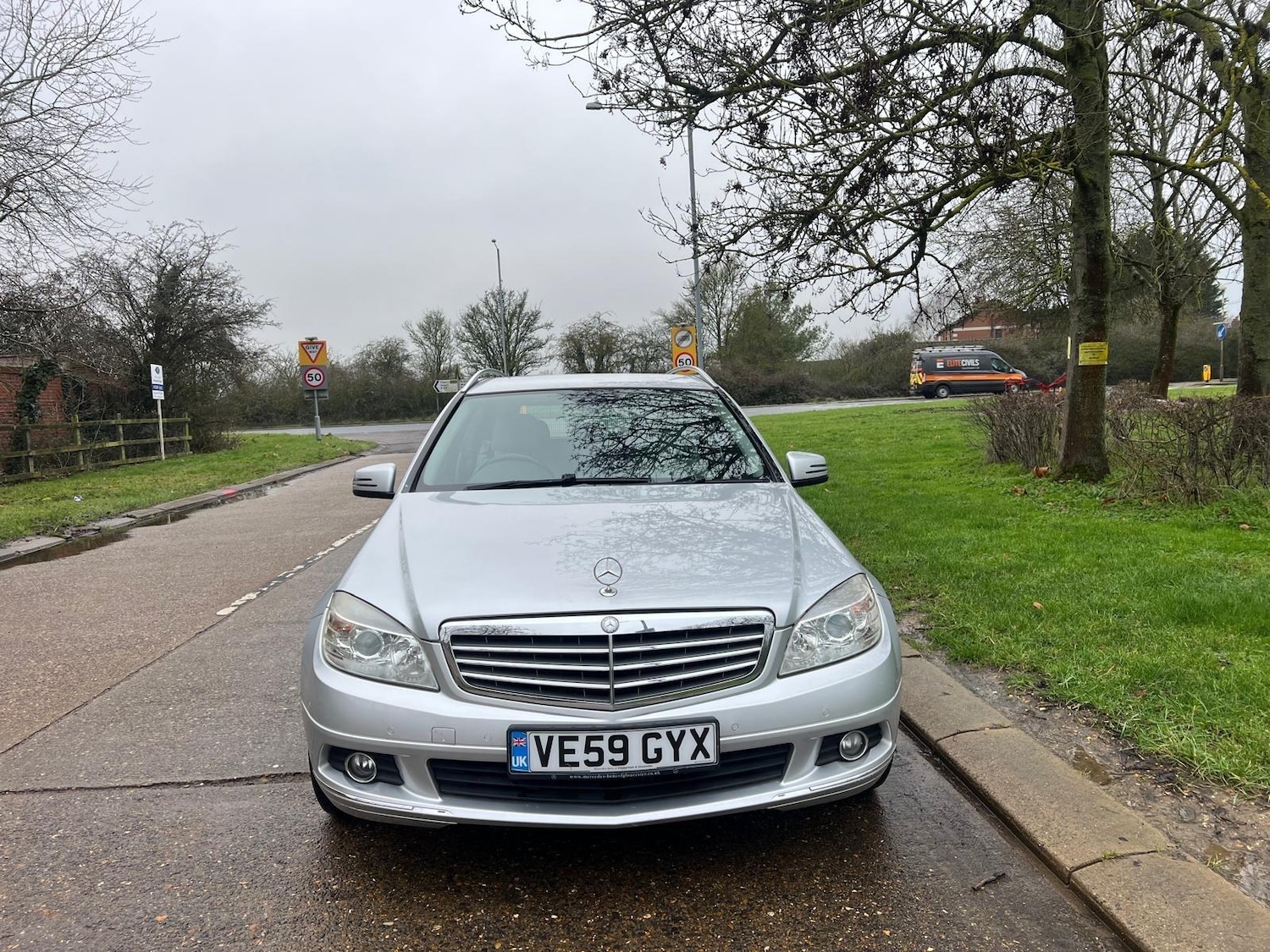 Used Mercedes-Benz C Class 2009 for sale - 77455800: Photo 4