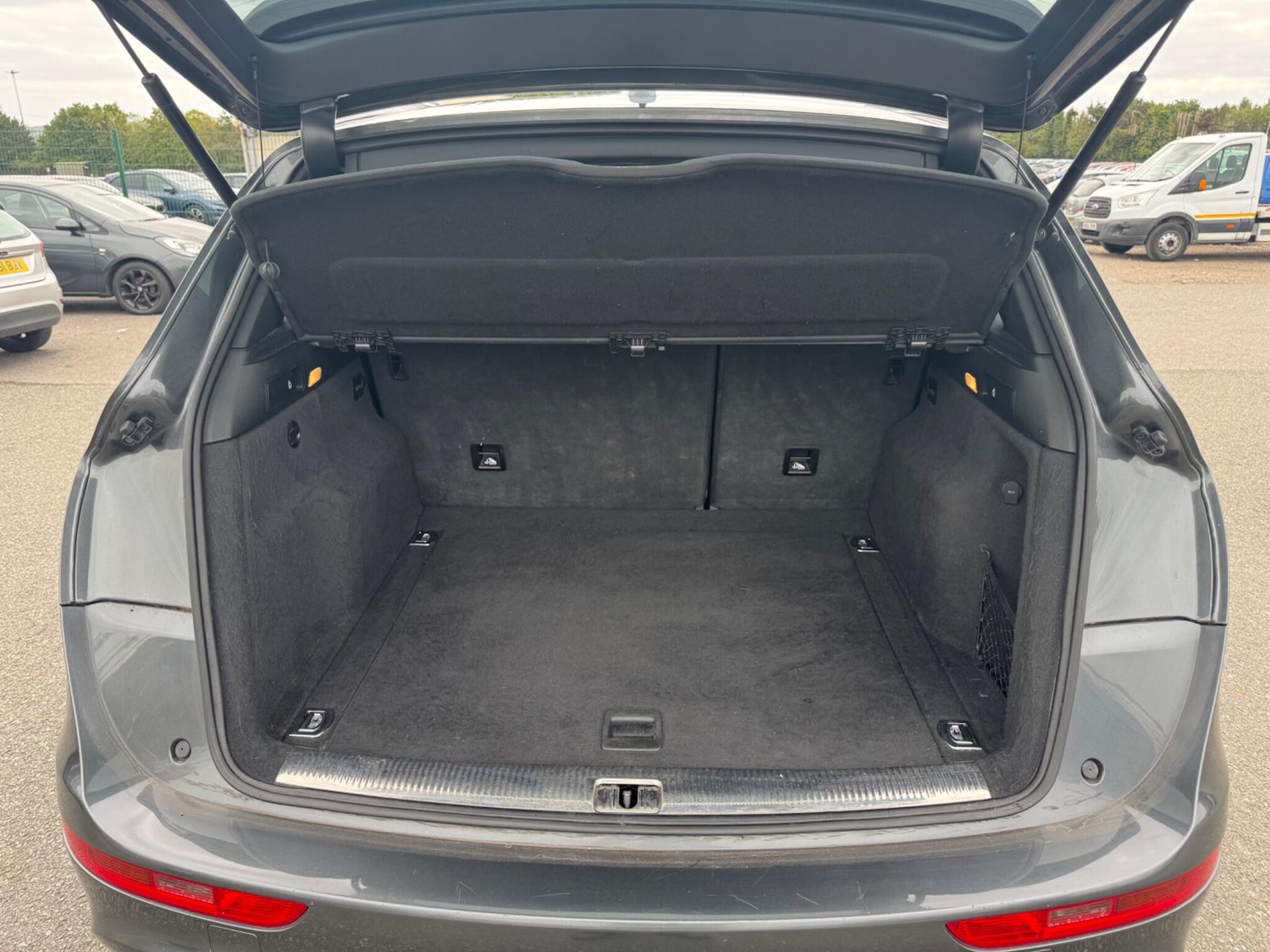 Vehicle 28