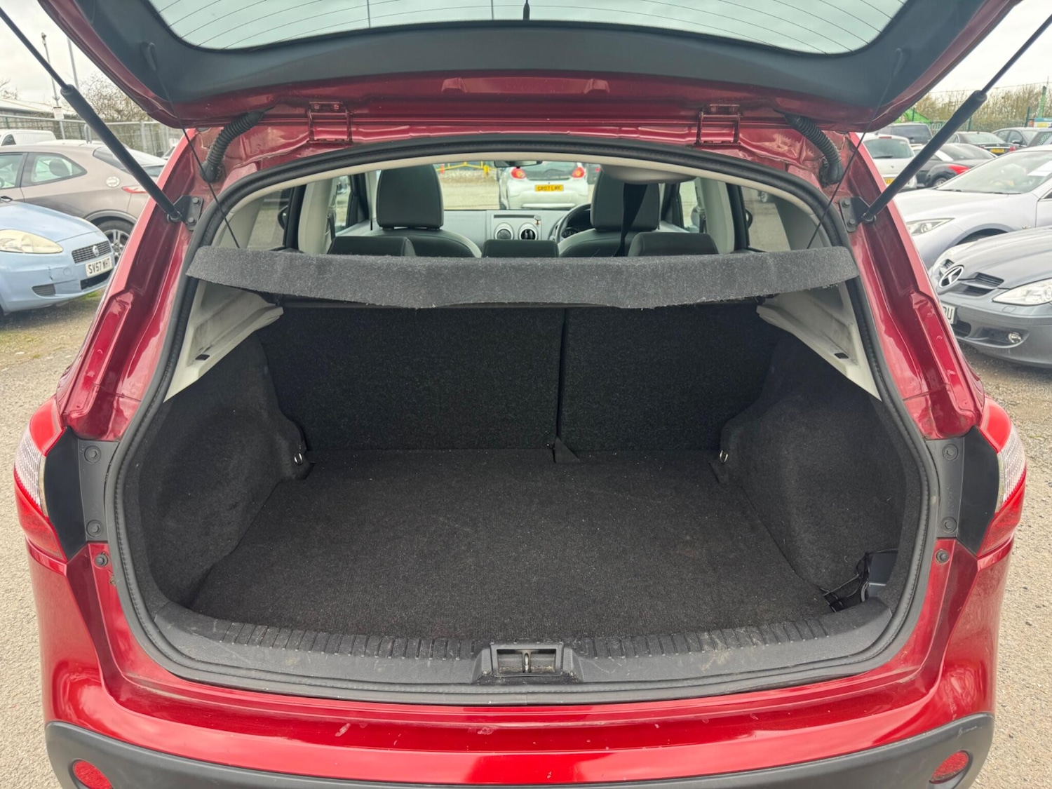 Used Nissan Qashqai for sale - 77853900: Photo 31