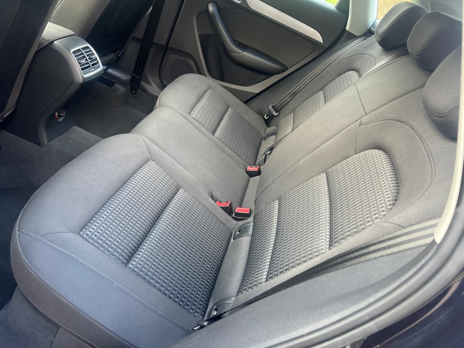 Used Audi Q3 2014 for sale - 77658360: Photo 23