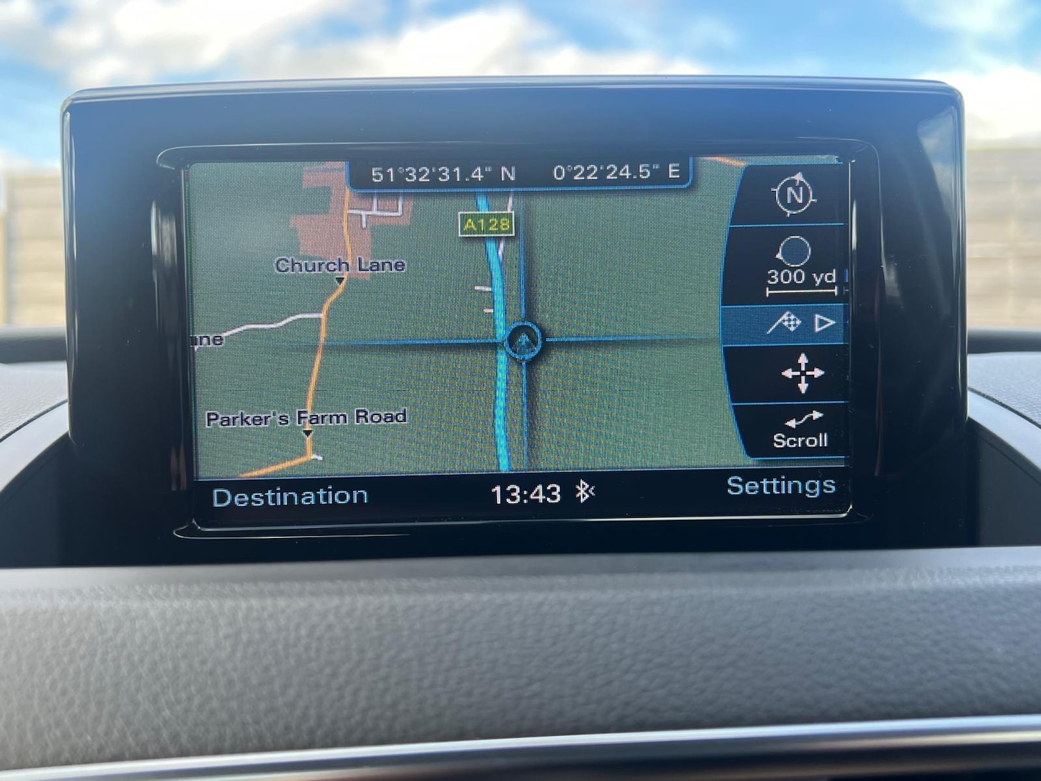 Used Audi Q3 2014 for sale - 77658360: Photo 41