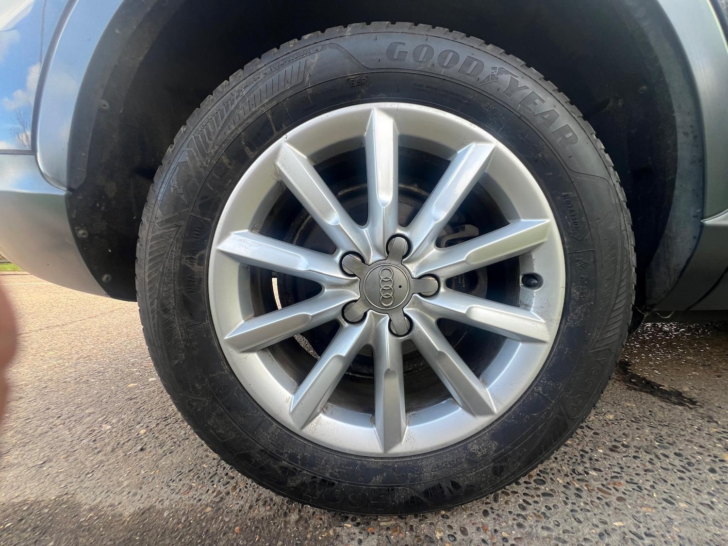 Used Audi Q3 2014 for sale - 77658360: Photo 45