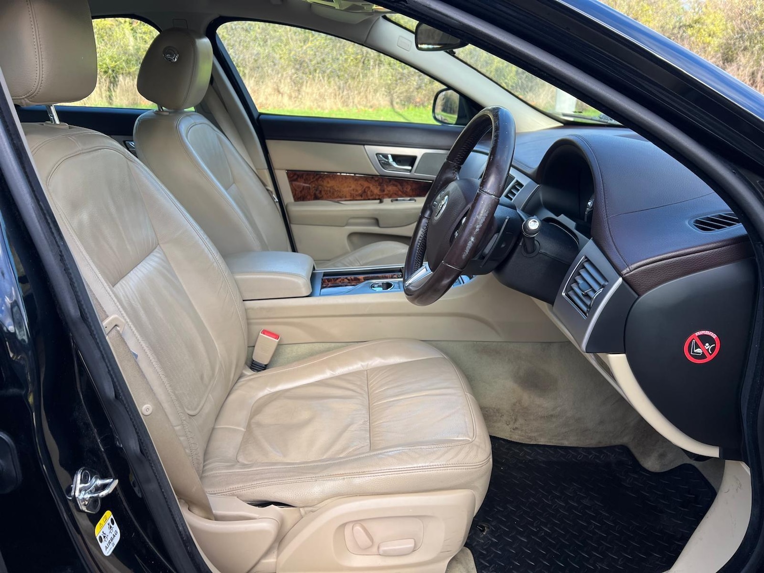 Used Jaguar XF 2011 for sale - 77229228: Photo 10