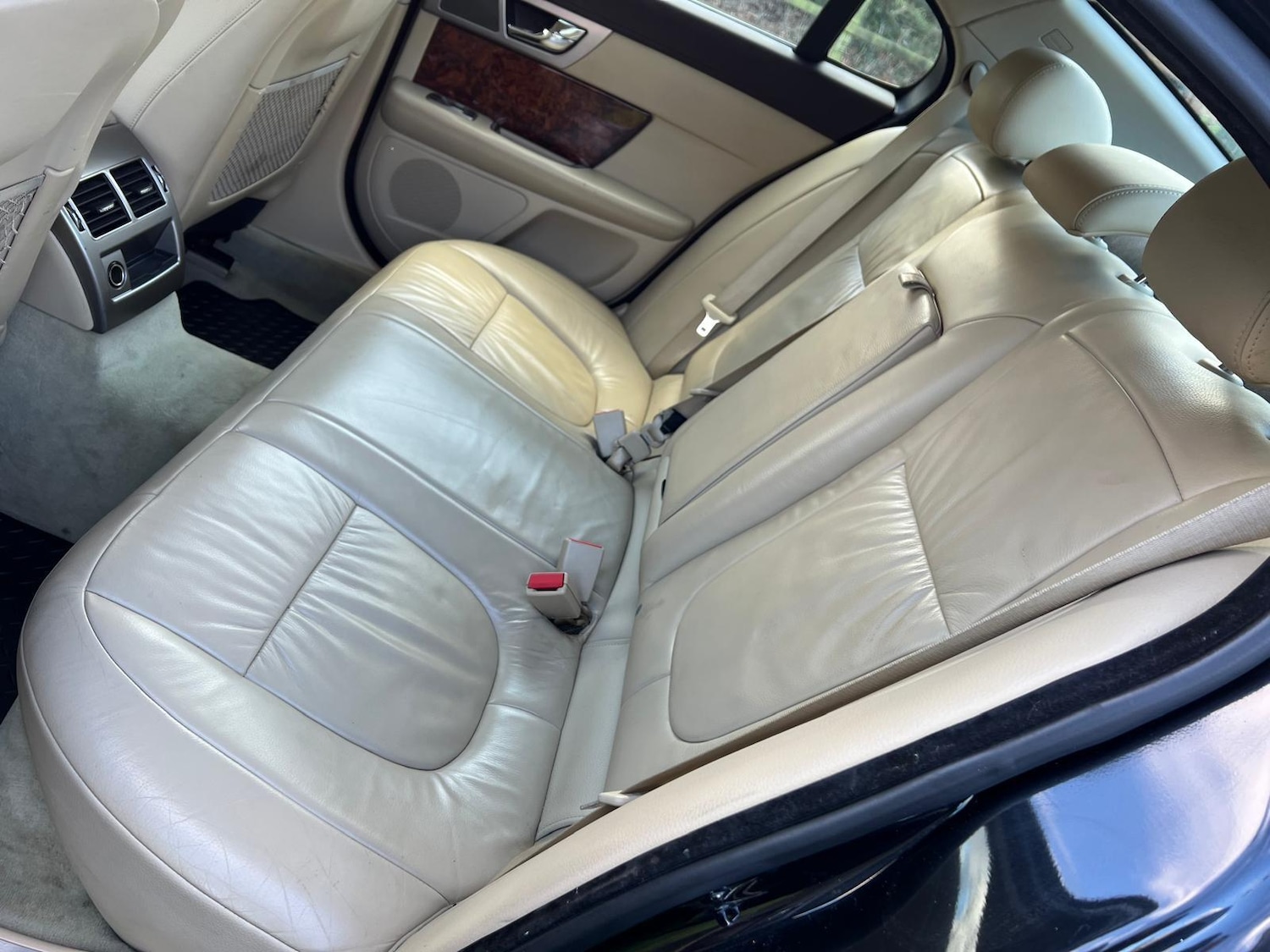 Used Jaguar XF 2011 for sale - 77229228: Photo 15