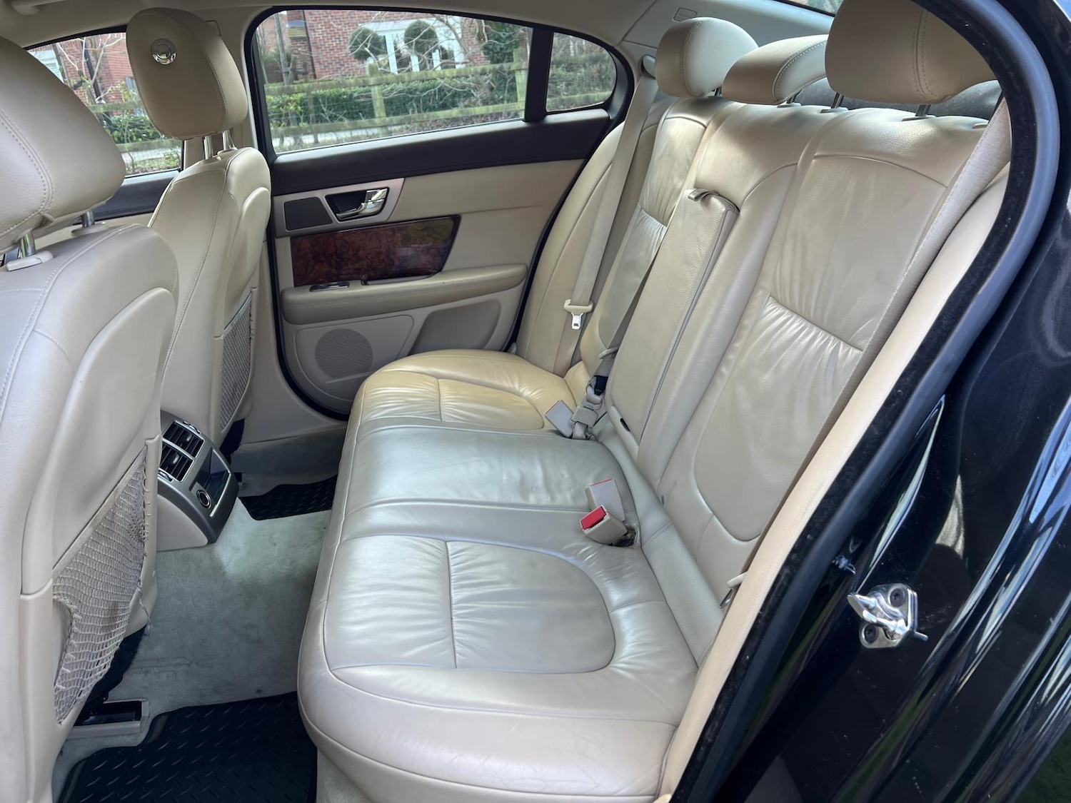 Used Jaguar XF 2011 for sale - 77229228: Photo 17