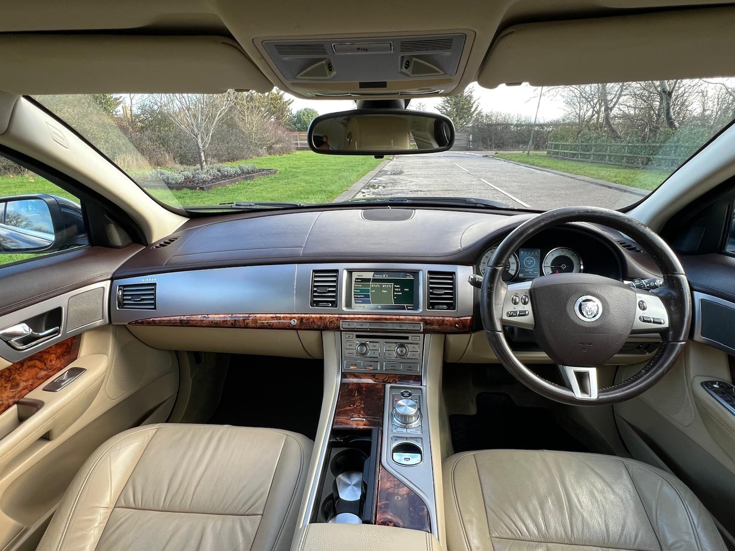 Used Jaguar XF 2011 for sale - 77229228: Photo 22