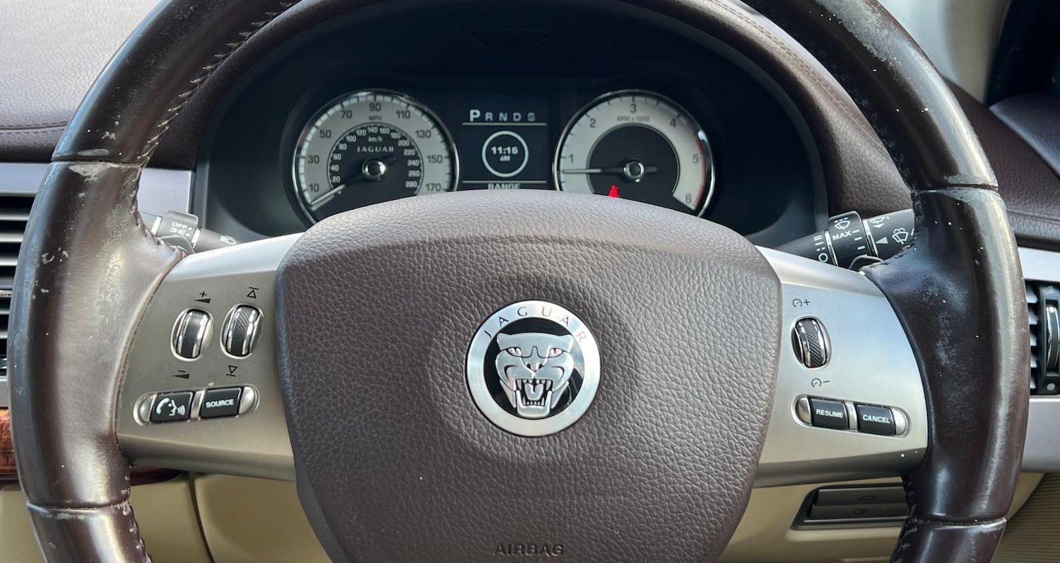 Used Jaguar XF 2011 for sale - 77229228: Photo 31