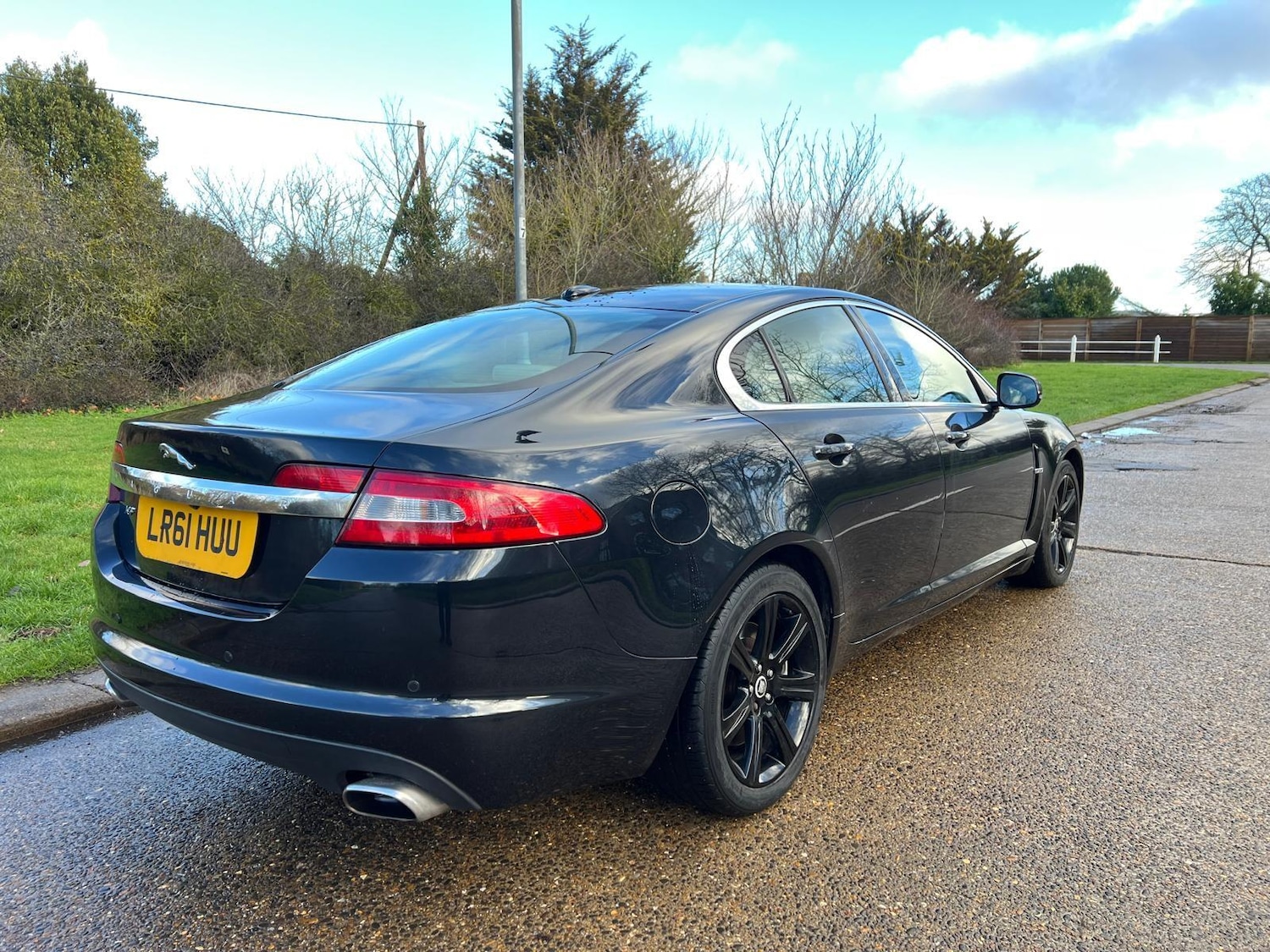 Used Jaguar XF 2011 for sale - 77229228: Photo 4