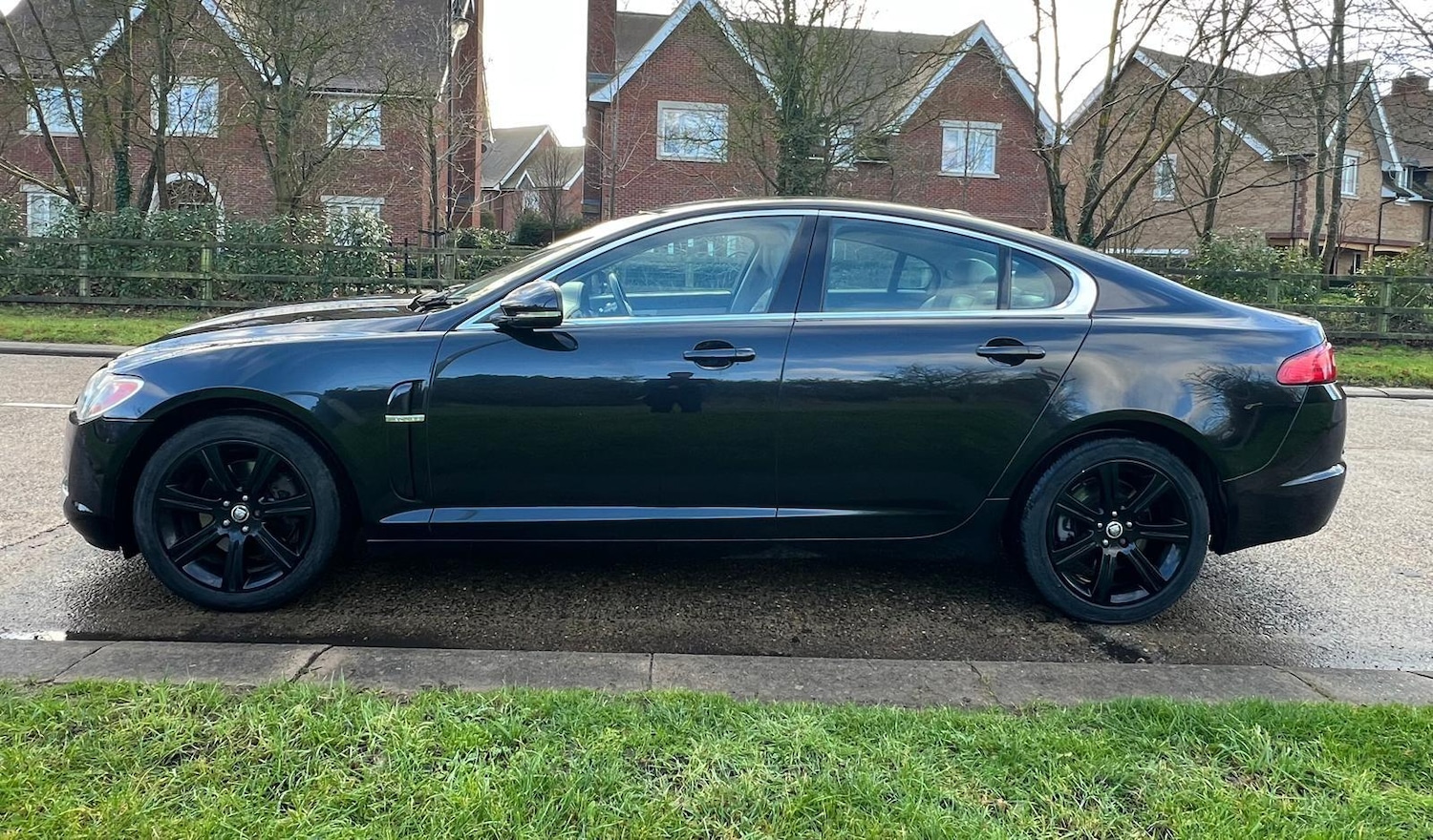 Used Jaguar XF 2011 for sale - 77229228: Photo 7
