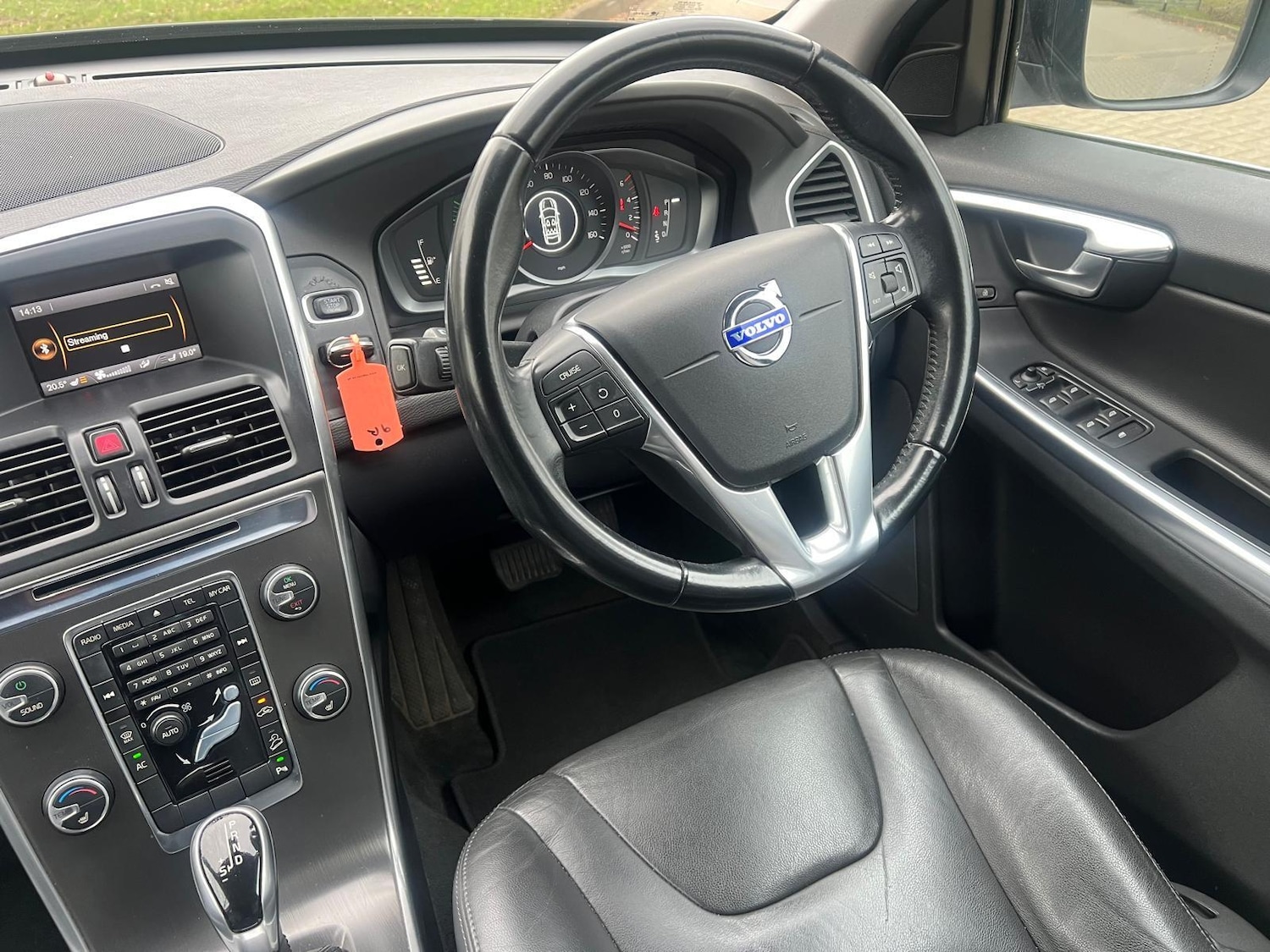 Used Volvo XC60 2013 for sale - 76994824: Photo 22