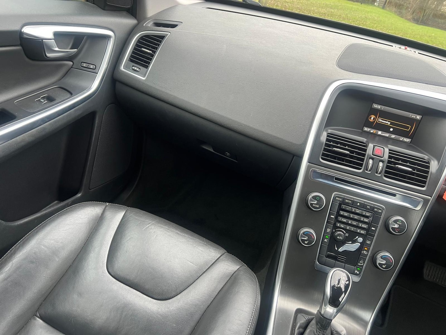 Used Volvo XC60 2013 for sale - 76994824: Photo 36