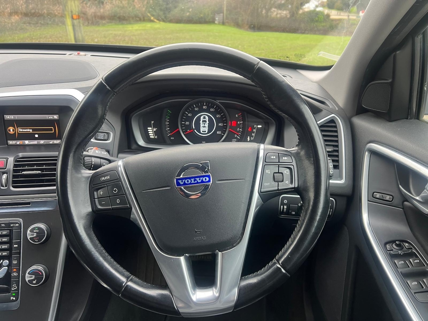 Used Volvo XC60 2013 for sale - 76994824: Photo 42