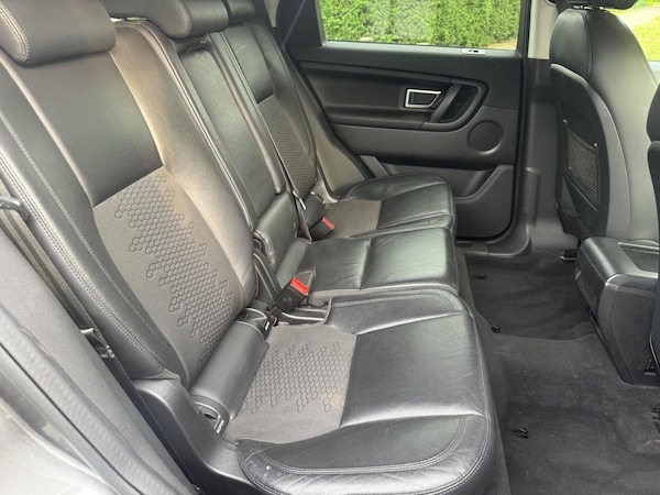 Used Land Rover Discovery Sport 2017 for sale - 74553802: Photo 16