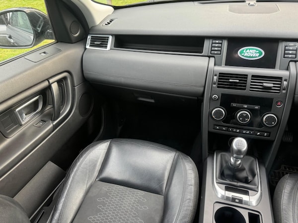 Used Land Rover Discovery Sport 2017 for sale - 74553802: Photo 20