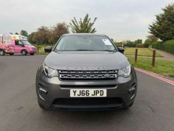 Used Land Rover Discovery Sport 2017 for sale - 74553802: Photo
