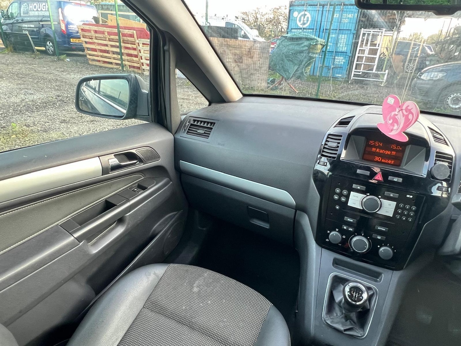 Used Vauxhall Zafira 2010 for sale - 76700979: Photo 18